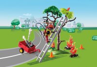 PLAYMOBIL Duck ON Call 70917 Feuerwehr Action: Rette die Katze!, Spielzeug für Kinder ab 3 Jahren