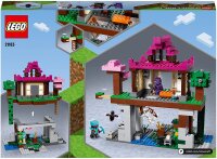 LEGO 21183 Minecraft Das Trainingsgelände, Haus und Höhle, Kinderspielzeug für Jungen und Mädchen ab 8 Jahren mit Skelett, Ninja, Schurke, Fledermaus